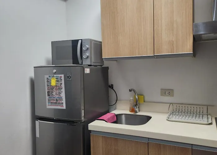 Apartment Azure Staycation Philippines By Amrs Near International Airport *