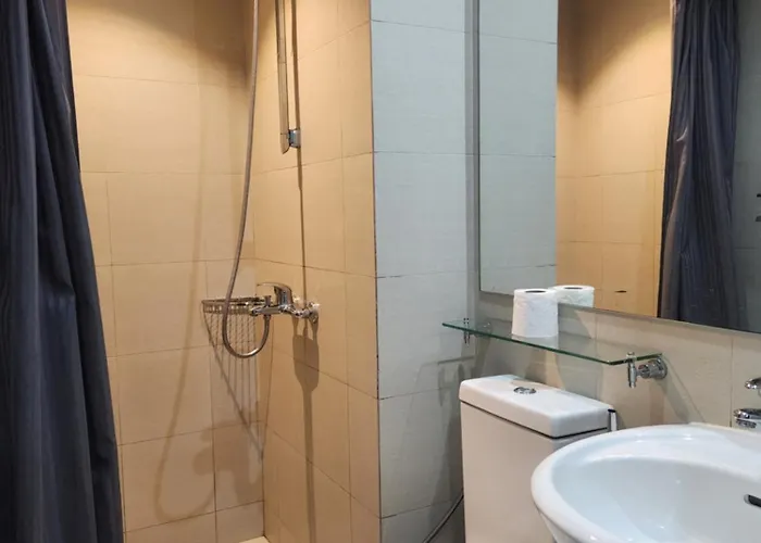 Azure Staycation Philippines By Amrs Near International Airport Manila