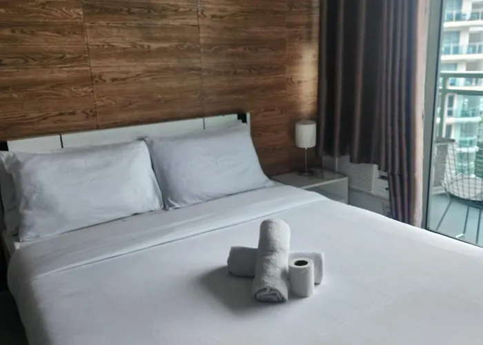 Apartment Azure Staycation Philippines By Amrs Near International Airport