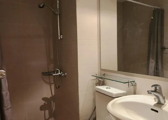 Apartment Azure Staycation Philippines By Amrs Near International Airport Manila
