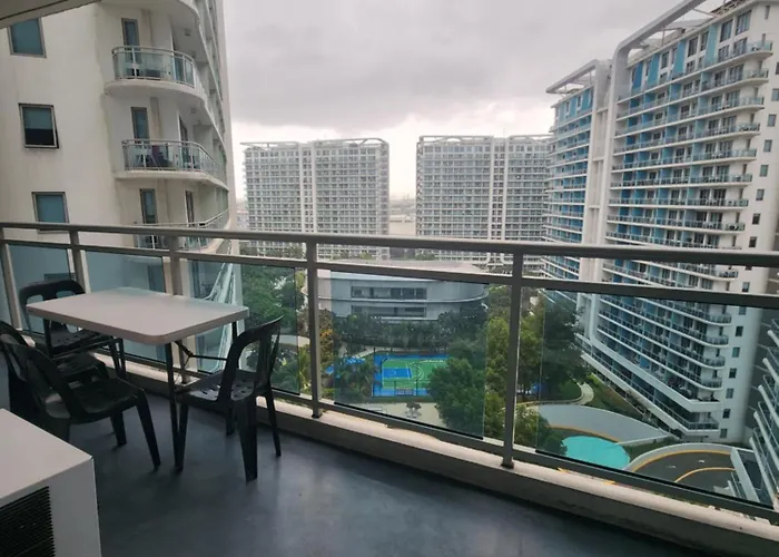 Apartment Azure Staycation Philippines By Amrs Near International Airport *
