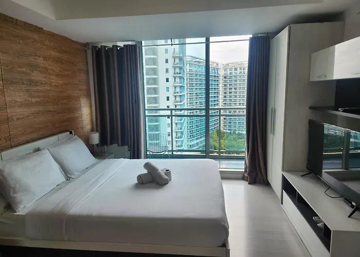 Azure Staycation Philippines By Amrs Near International Airport Manila