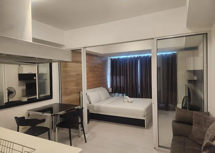 Azure Staycation Philippines By Amrs Near International Airport Apartment Manila