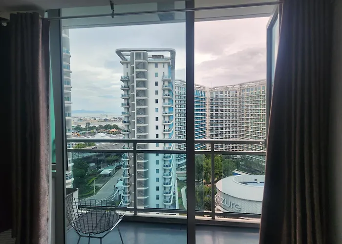 Azure Staycation Philippines By Amrs Near International Airport Apartment